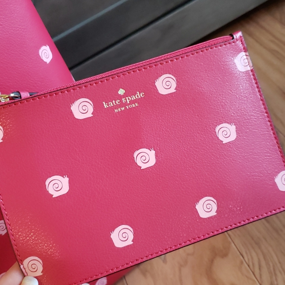 Kate Spade Tote ♠️ - Picture 5 of 7